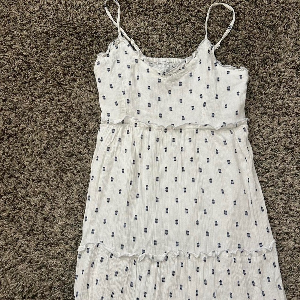 Jessica Simpson White Top with Navy Accents